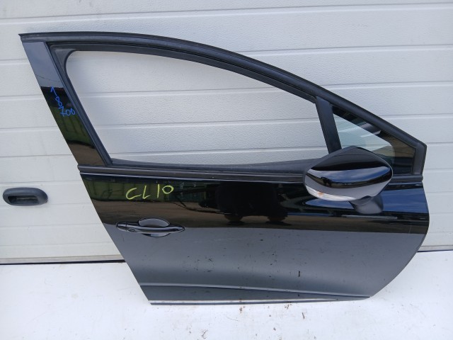 18700 Renault CLIO IV 2013-2019 Jobb első Ajtó  Fekete