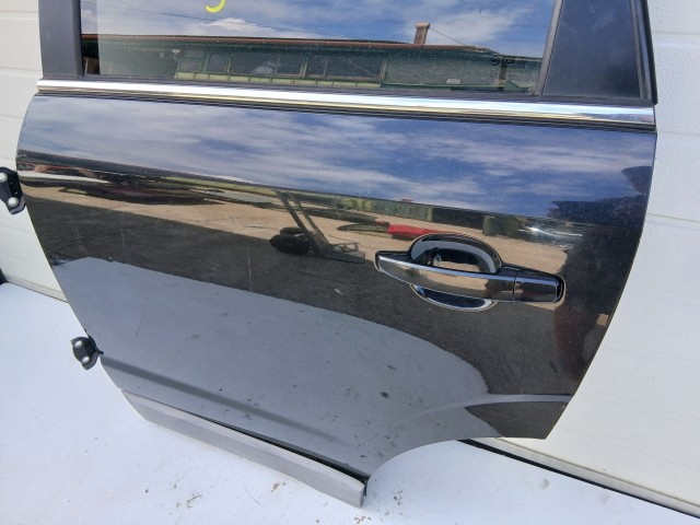 18716 Opel Antara 2006-2015 Bal hátsó Ajtó Fekete