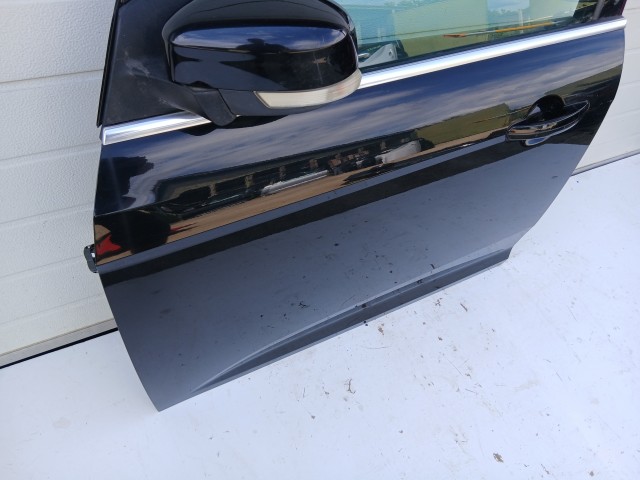 18721 Ford Focus Mk3 2011-2018 Bal első Ajtó Fekete