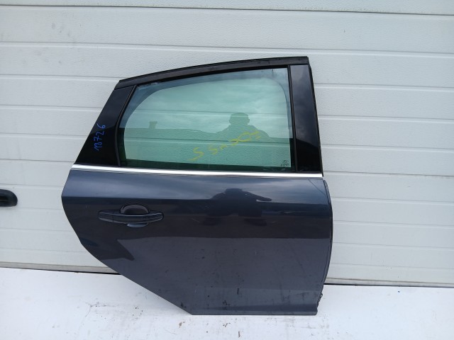 18726 Ford Focus Mk3 2011-2018 Jobb hátsó Ajtó Grafit 5 ajtós
