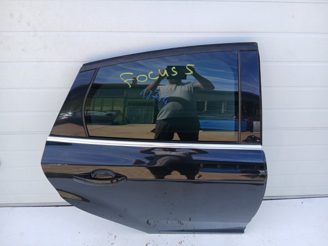 18764 Ford Focus Mk3 2011-2018 Jobb hátsó Ajtó Fekete 5 ajtós