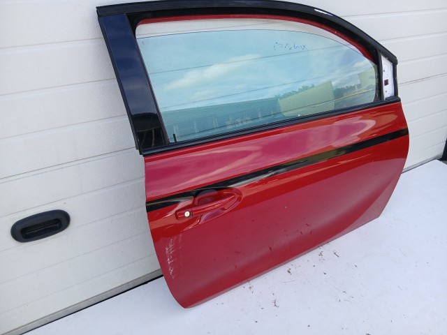 18754 Opel Adam 2012-2019 Jobb első Ajtó Piros Z50b