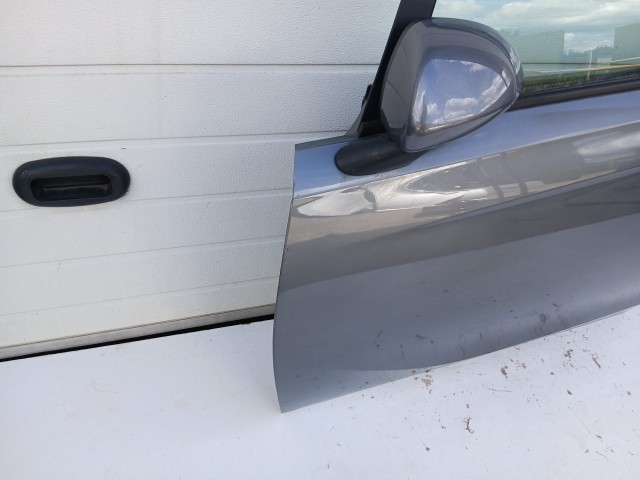 18756 Opel Corsa E 2014-2019 Bal első Ajtó Grafit