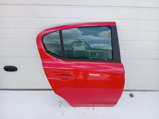 18768 Opel Corsa E 2014-2019 Jobb hátsó Ajtó Piros Z50b
