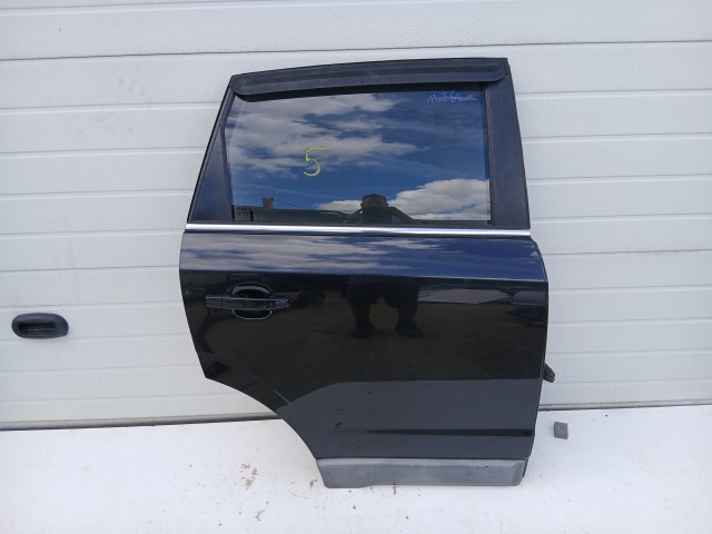 18762 Opel Antara 2006-2015 Jobb hátsó Ajtó  Fekete Z22c