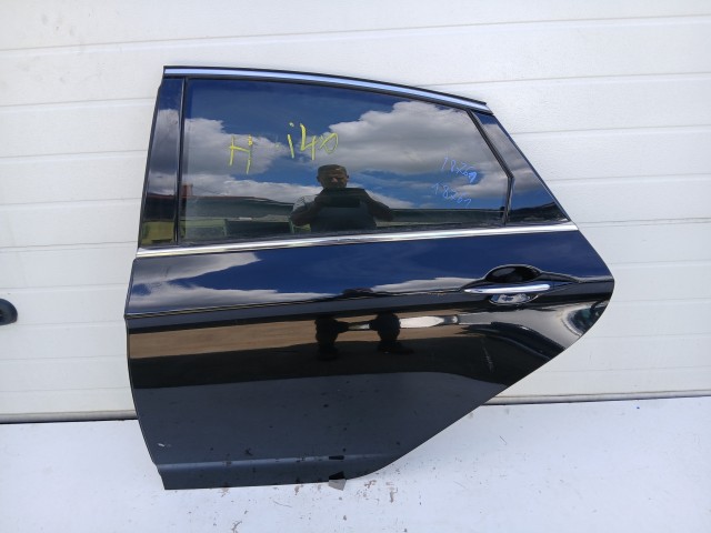 18761 Hyundai I40 2011-2019 Sedan Bal hátsó Ajtó Fekete