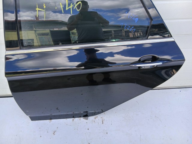 18761 Hyundai I40 2011-2019 Sedan Bal hátsó Ajtó Fekete