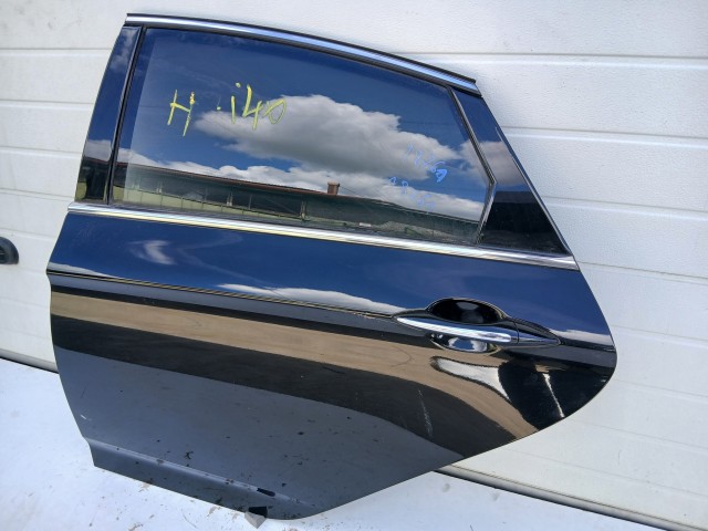 18761 Hyundai I40 2011-2019 Sedan Bal hátsó Ajtó Fekete