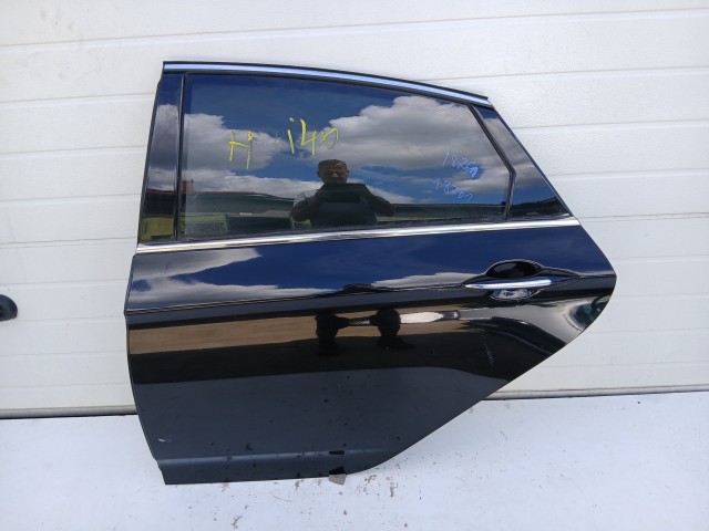 18761 Hyundai I40 2011-2019 Sedan Bal hátsó Ajtó Fekete