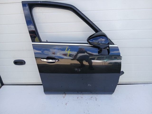 18780 Opel Zafira C 2011-2017 Jobb első Ajtó Fekete Z22c