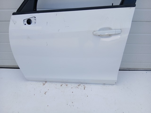 18790 Opel Zafira C 2011-2017 Bal első Ajtó Fehér Y40r