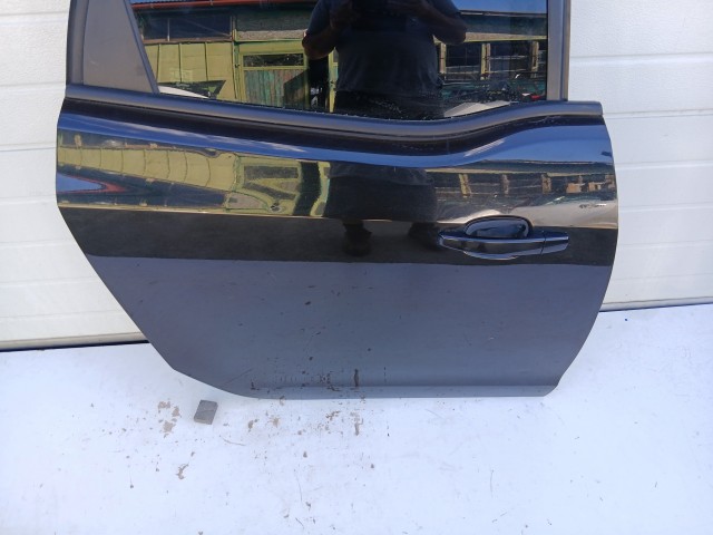18771 Opel Meriva B 2010-2017 Jobb hátsó Ajtó Fekete Z22c