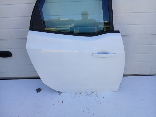 18758 Opel Meriva B 2010-2017 Jobb hátsó Ajtó Fehér Y40r