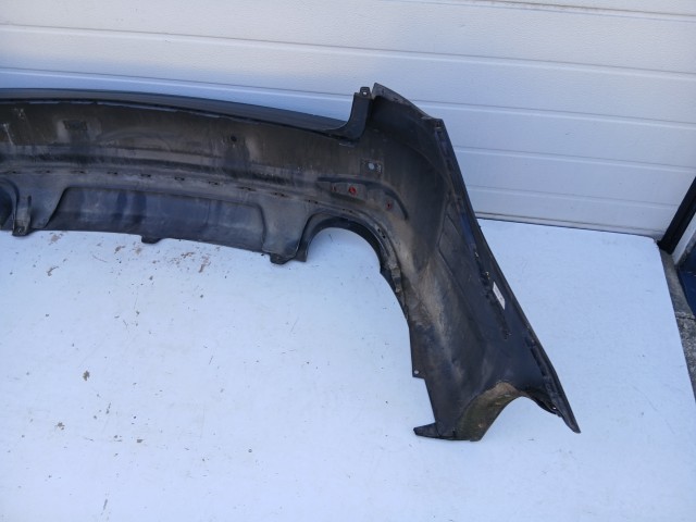 18819 Hyundai I40 2011-2019 Sedán hátsó Lökhárító Fekete