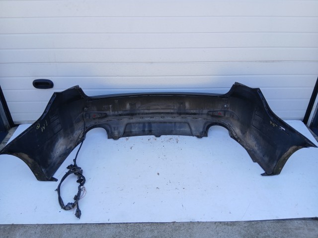 18819 Hyundai I40 2011-2019 Sedán hátsó Lökhárító Fekete