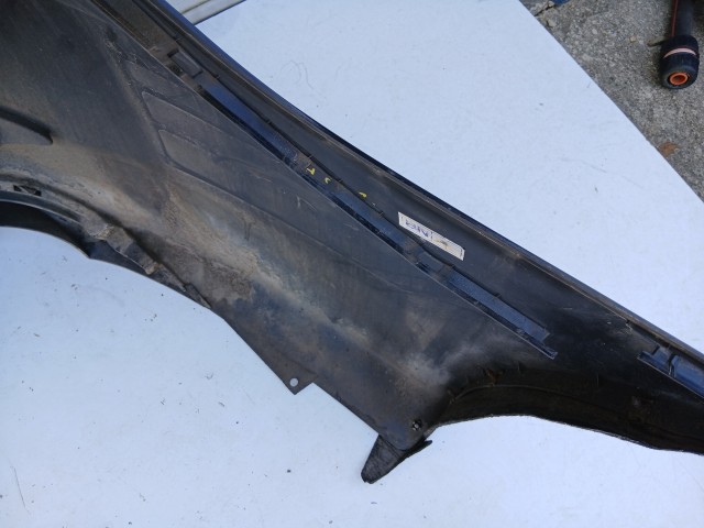 18819 Hyundai I40 2011-2019 Sedán hátsó Lökhárító Fekete