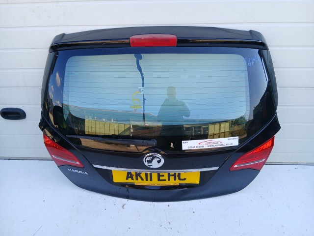 18843 Opel Meriva B 2010-2017 Csomagtérajtó Használt Z20R Fekete