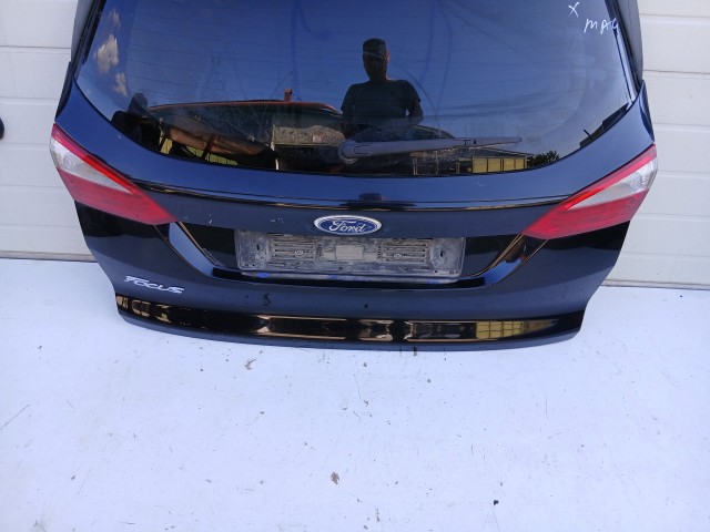18836 Ford Focus Mk3 2011-2018 Csomagtérajtó Használt  Fekete