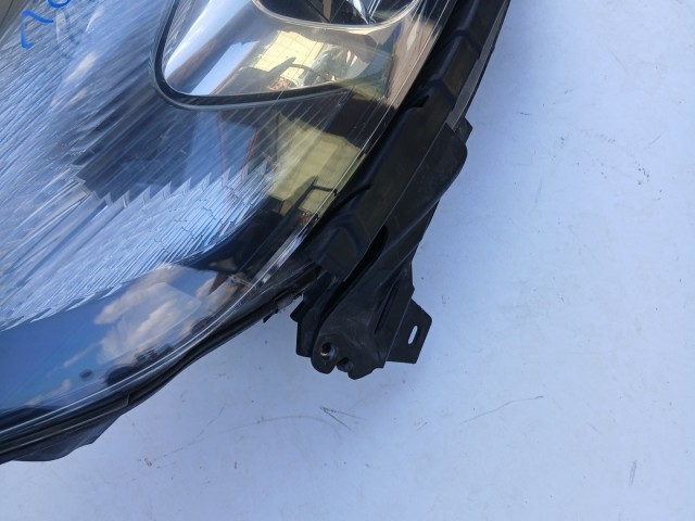 18933 Opel Zafira C 2011-2017 Jobb első Lámpa Fényszóró Angol