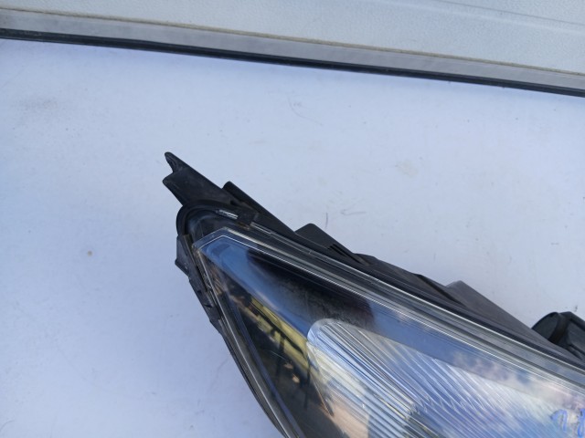 18932 Opel Zafira C 2011-2017 Jobb első Lámpa Fényszóró Angol