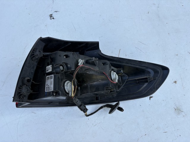 18938 Opel Zafira C 2011-2017 Bal hátsó Lámpa