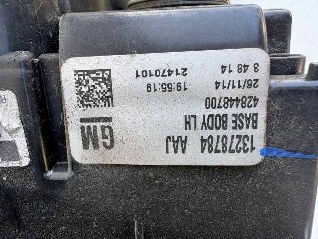 18938 Opel Zafira C 2011-2017 Bal hátsó Lámpa