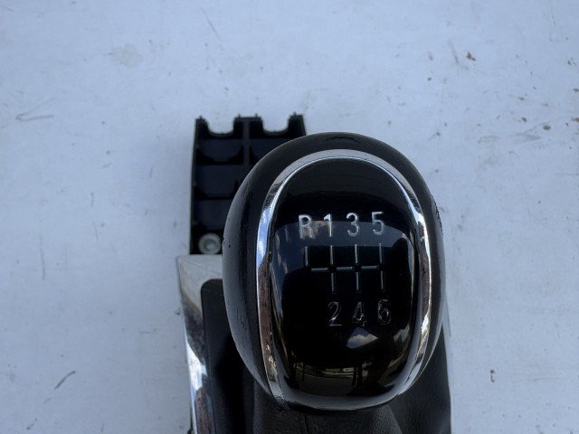 Opel Antara 2006-2015 Váltókulissza Használt 6 sebességes