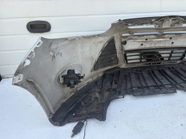 19067 Ford Focus Mk3 2011-2018 első Lökhárító Ezüst