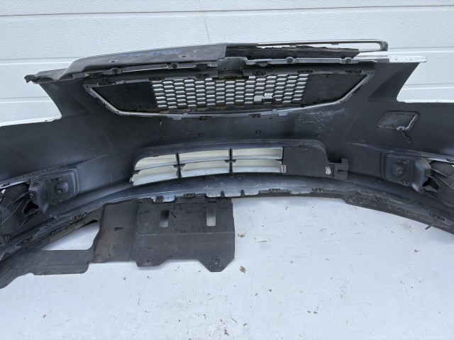 19068 Chevrolet Aveo 2011-2011 első Lökhárító Fehér