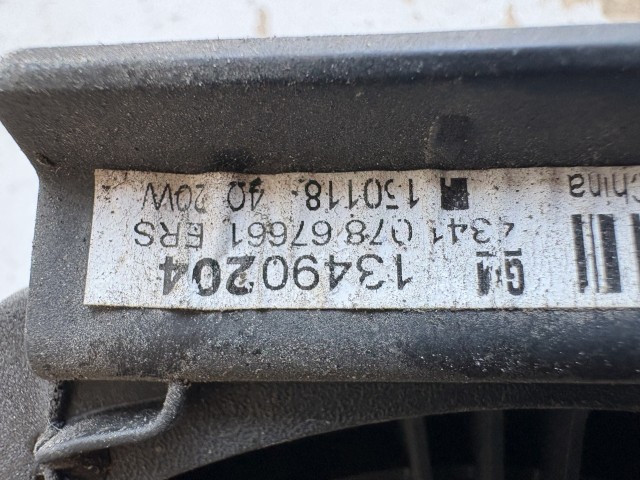 Opel Zafira C 2011-2017 Bal Hátsó Hangszóró Használt