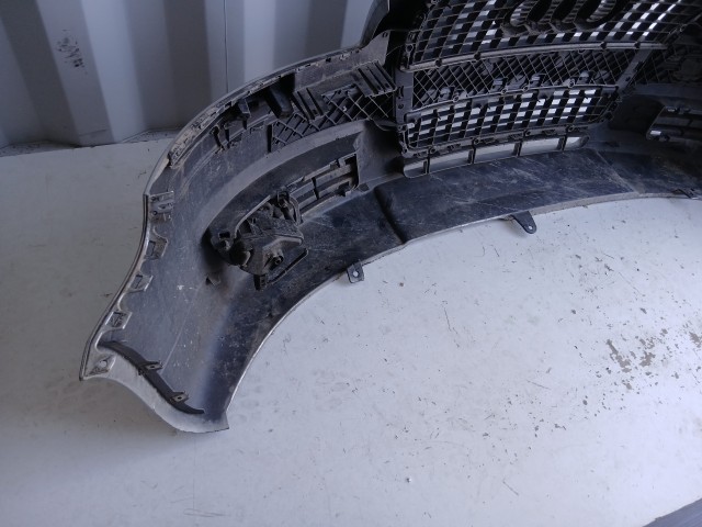19127 Audi A3 8p 2003-2012 első Lökhárító Ezüst La7w