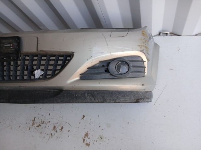 19126 Opel Astra H 2004-2010 Cabrio első Lökhárító Használt ezüst Z167