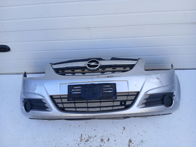19162 Opel Corsa D 2006-2014 első Lökhárító Ezüst z157
