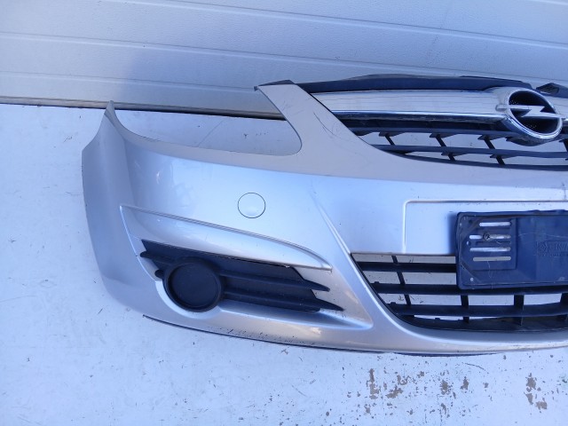 19162 Opel Corsa D 2006-2014 első Lökhárító Ezüst z157