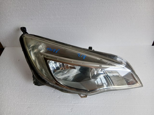 19186 Opel Astra J 2009-2015 Jobb első Lámpa Fényszóró