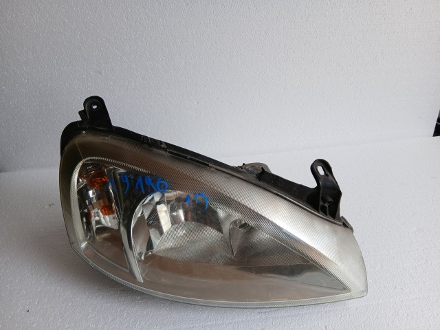 19190 Opel Corsa C 2000-2009 Jobb első Lámpa Fényszóró