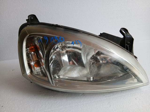 19190 Opel Corsa C 2000-2009 Jobb első Lámpa Fényszóró