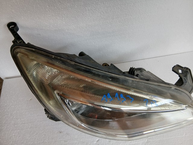 19193 Opel Astra J 2009-2015 Jobb első Lámpa Fényszóró