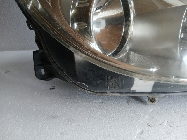 19197 Opel Corsa D 2006-2014 Jobb első Lámpa Fényszóró