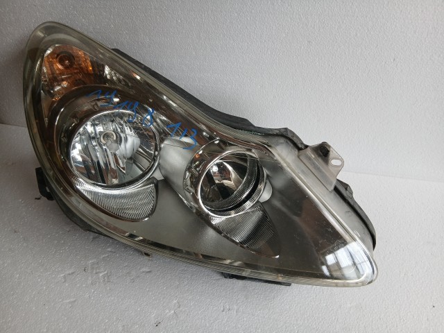 19198 Opel Corsa D 2006-2014 Jobb első Lámpa Fényszóró