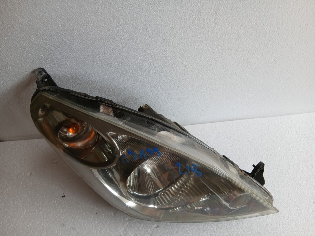19199 Suzuki SPLASH 2008-2014 Jobb első Lámpa Fényszóró
