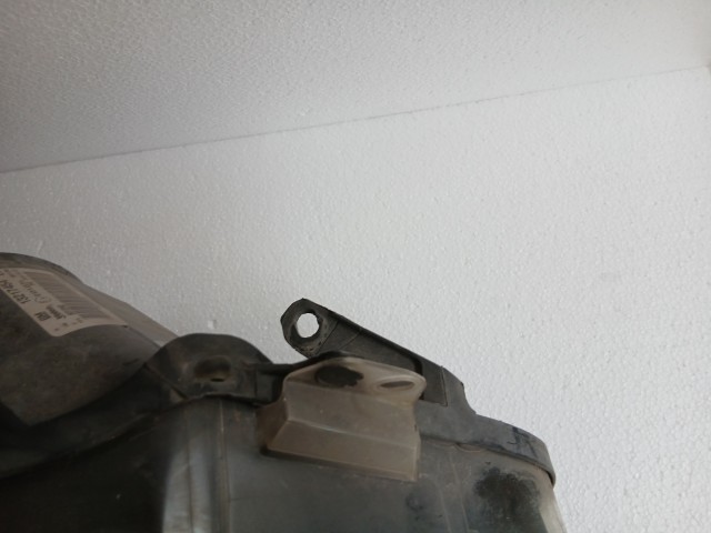 19204 Opel Corsa D 2006-2014 Jobb első Lámpa Fényszóró