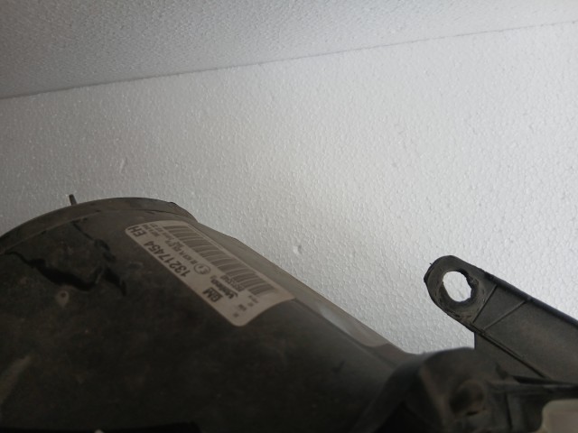 19204 Opel Corsa D 2006-2014 Jobb első Lámpa Fényszóró