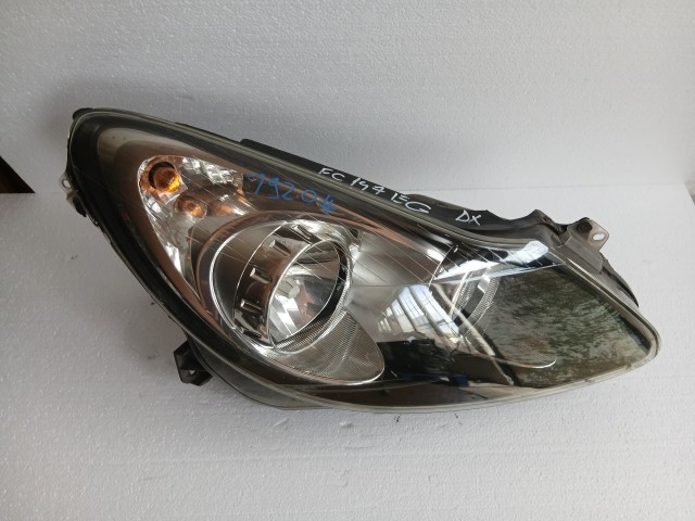 19204 Opel Corsa D 2006-2014 Jobb első Lámpa Fényszóró