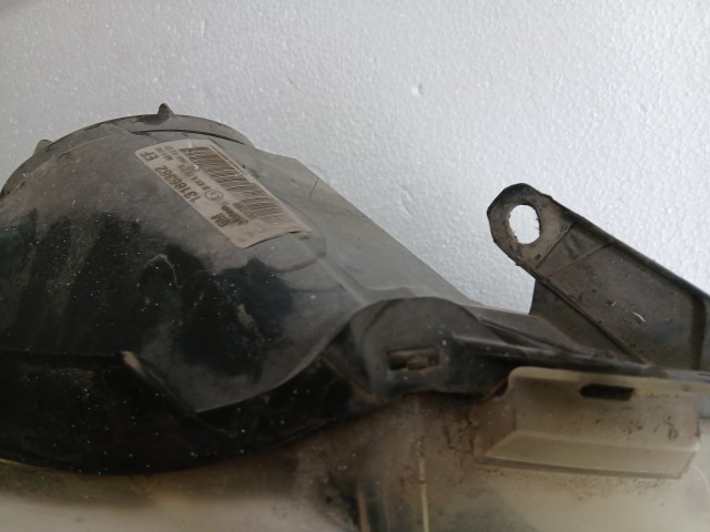 19205 Opel Corsa D 2006-2014 Jobb első Lámpa Fényszóró