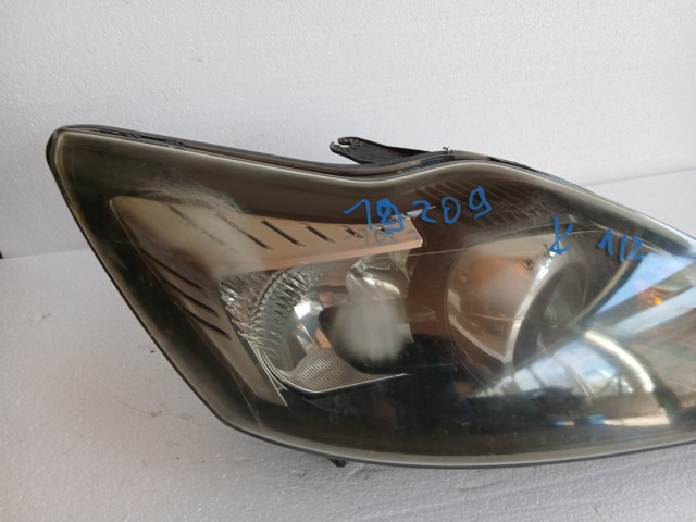 19209 Ford Focus II. 2004-2011 Jobb első Lámpa Fényszóró Projektoros