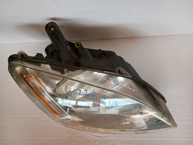 19224 Ford C-max MK1 2003-2011 Jobb első Lámpa  Fényszóró