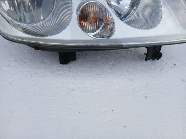 19285 Volkswagen Touran Jobb első Lámpa Fényszóró