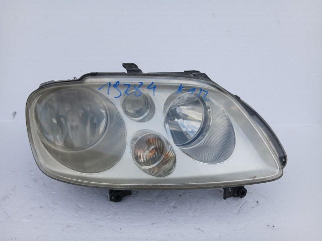 19284 Volkswagen Touran  Jobb első Lámpa Fényszóró