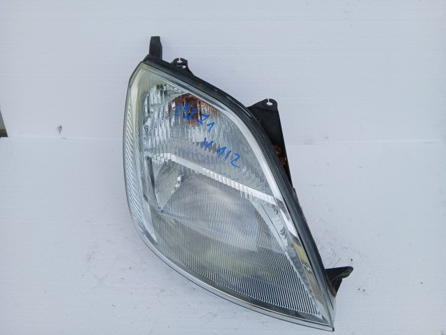 19271 Ford Fiesta v 2004-2008 Jobb első Lámpa Fényszóró